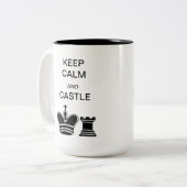 Kalm houden en Castle/Checkmate Two-Tone Mok (Voorkant links)