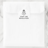 Kalm houden en de revolutie starten ronde sticker (Tas)