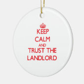 Kalm houden en de verhuurder vertrouwen keramisch ornament (Links)