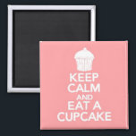 Kalm houden en een Cupcake-vierkante magneet eten<br><div class="desc">Dit is een leuke magneet gebaseerd op het populaire Keep Calm thema. Geweldig item voor cupcake liefhebbers.</div>