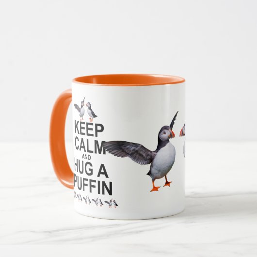 Kalm houden en een Puffin Mok vasthouden (Voorkant links)