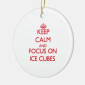 Kalm houden en focussen op ijsblokken keramisch ornament (Links)