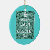 Kalm houden en haken op blauw houden keramisch ornament (Rechts)