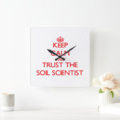 Kalm houden en vertrouwen op de Soil Scientist Vierkante Klok (Huis)