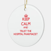Kalm houden en vertrouwen op de ziekenhuisapotheke keramisch ornament (Links)