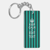 Kalm Jouw tekst houden op Turquoise Stripes Decor Sleutelhanger (Voorkant Links)