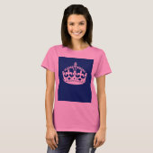 Kalm kuit houden op marineblauw decor t-shirt (Voorkant volledig)