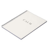 Kalm – Notebook met Minimale Typografie Notitieboek (Linkerzijde)