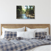 Kalm Stromend Water Canvas Afdruk (Insitu (Slaapkamer))