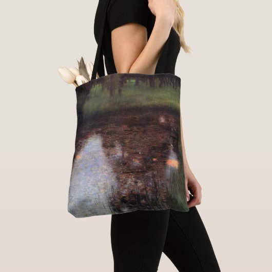 Kalme vijver op Kammer kasteelterrein, Gustav Klim Tote Bag (Dichtbij)