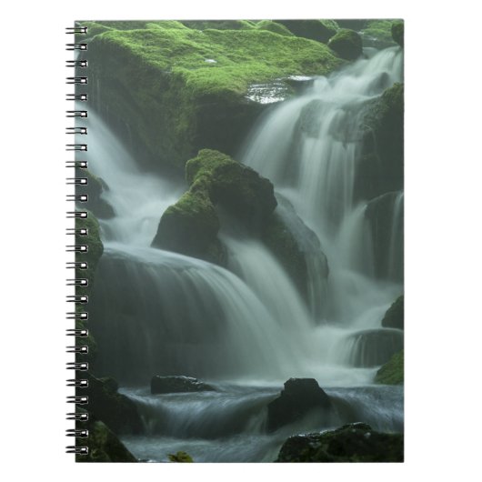 Kalmerende Waterval Notitieboek (Voorkant)