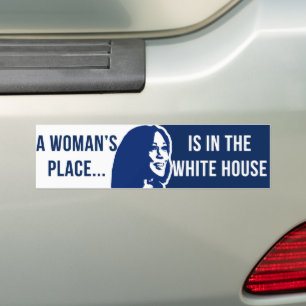 Kamala 2024 Een vrouw in het Witte Huis Bumpersticker