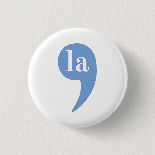 Kamala Button Comma La Button Kamala Harris Pin (Voorkant)