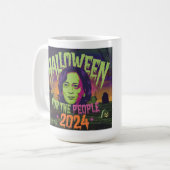 Kamala Halloween Mok: Feestelijk Nieuw Model Koffiemok (Voorkant links)