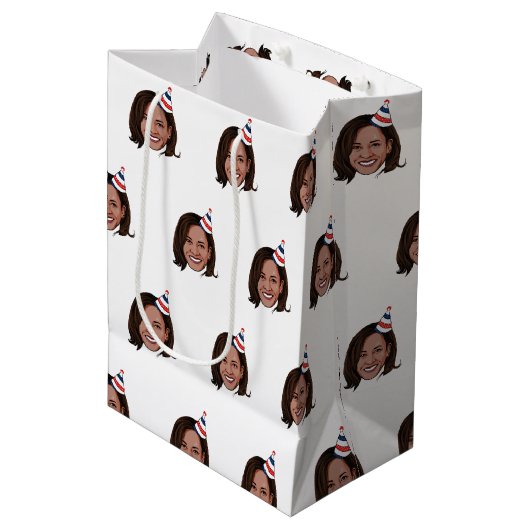 Kamala Harris Birthday Medium Cadeauzakje (Voorkant Gekanteld)