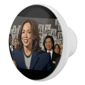 Kamala Harris Cartoon Keramische Knop (Rechts)