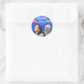 Kamala Harris en Tim Walz-2024 Ronde Sticker (Tas)