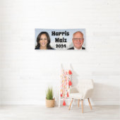 Kamala Harris en Tim Walz 2024 Spandoek (Insitu)