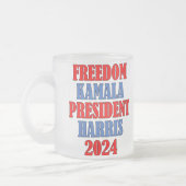 Kamala Harris Frosted Mok 2024 (Links)