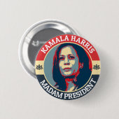 KAMALA HARRIS MADAM PRESIDENT RONDE BUTTON 5,7 CM (Voorkant /achterkant)