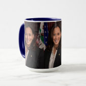 Kamala Harris Officiële Portrait Coffee Mok (Voorkant links)