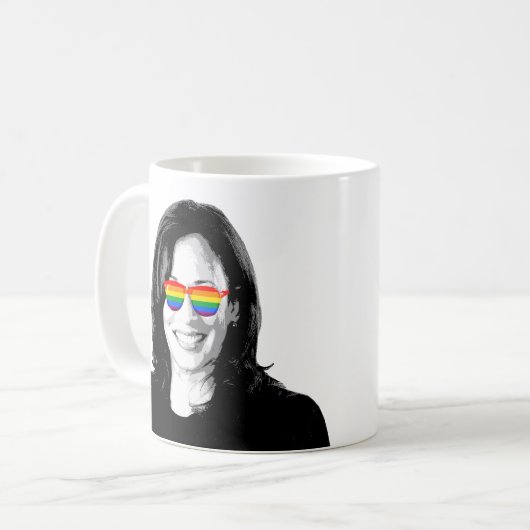 Kamala Harris Pride 2024 Koffiemok (Voorkant links)