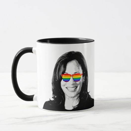Kamala Harris Pride Mok (Links)