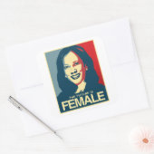 Kamala Harris Propaganda - De toekomst is Vrouw - Vierkante Sticker (Envelop)