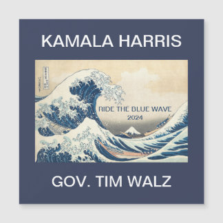 KAMALA HARRIS RIJDT OP DE BLAUWE GOLF 2024