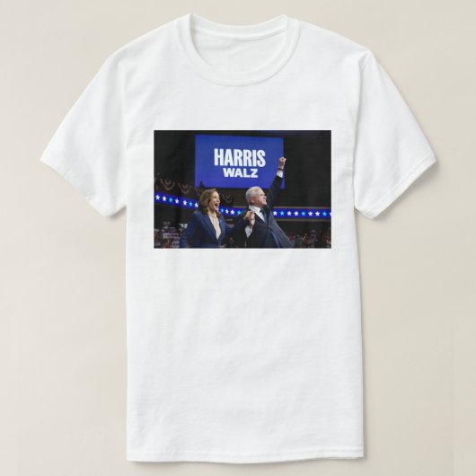 Kamala Harris Tim Walz banner T-shirt (Design voorkant)