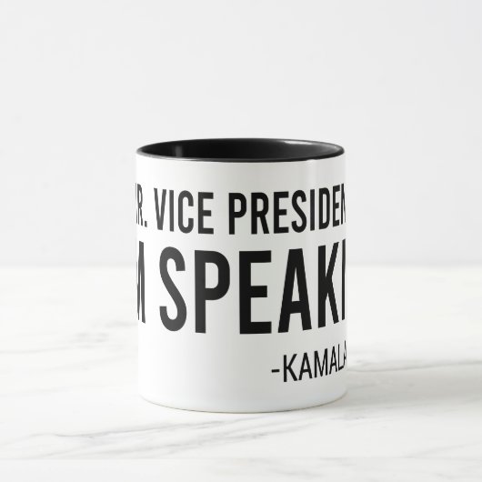 Kamala Harris, vice-President waar ik het over heb Mok (Midden)