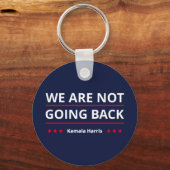 Kamala Harris - We gaan niet terug II Sleutelhanger (Achterkant)