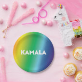 Kamala regenboog gradiënt patroon moderne typograf papieren bordje (Feest)