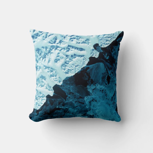 Kamchatka Peninsula Satellite Pillow Kussen (Voorkant)