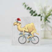 Kameel Rijden op een fiets in Santa Hat Feestdagenkaart (Staand voorkant)