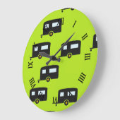 Kameraanhangwagens op groen grote klok (Hoek)