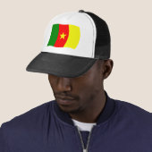 Kameroen Vlag Hoed Trucker Pet (In situ)