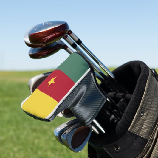 Kameroense vlag golfheadcover (Insitu)