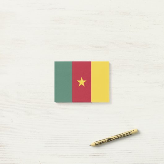 Kameroense vlag post-it® notes (Op bureau)