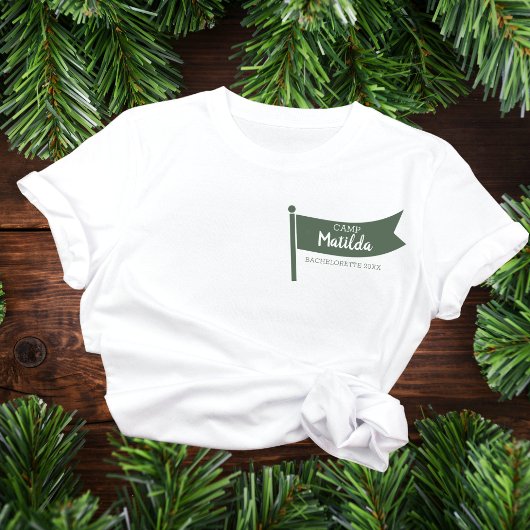 Kamp Bachelorette Berg Groene Vlag Camping T-shirt