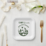 Kamp Bachelorette-feest Camping Bach-weekend  Papieren Bordje<br><div class="desc">Een leuk handgetekend ontwerp met illustraties in het thema bachelorette-kamp. Dit groene en witte kamp-bach-weekendontwerp is ideaal voor glamping-kamp-bachelorette-weekends,  kampeer-meisjesreis-bachelorette-feesten in de bergen,  bossen of meren.</div>
