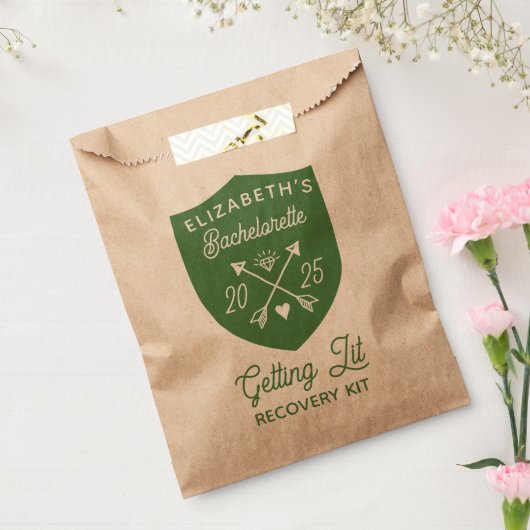 Kampeer Bachelorette Getting Lit Overlevingskit Bedankzakje (Gezegeld)