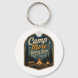 Kampeer Meer, Maak Je Minder Zorgen – Vintage Kamp Sleutelhanger