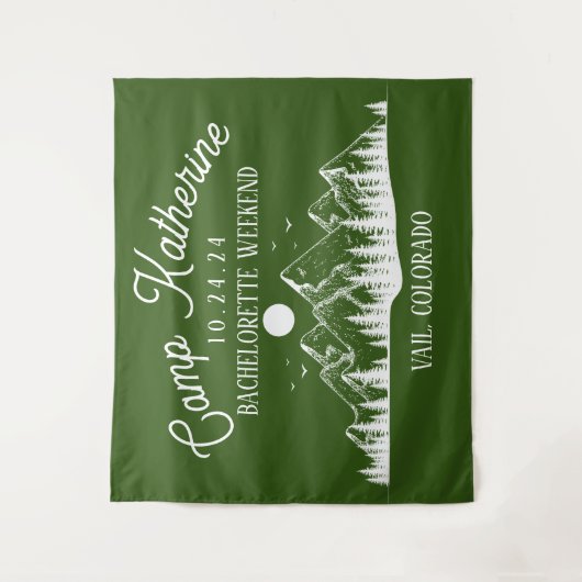 Kampeerweekend met tenten voor vrouwen, Berg Glamp Wandkleed (Voorkant)