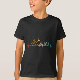 Kamperen Hartslag Tent Kampvuur Bomen Kampeerder M T-shirt