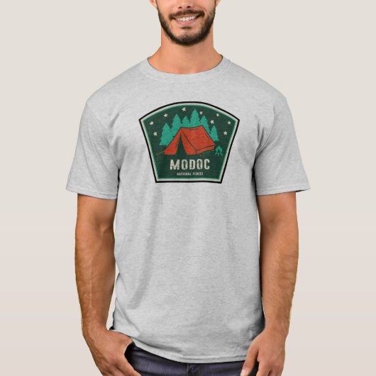 Kamperen in Modoc National Forest T-shirt (Voorkant)