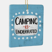 Kamperen is ondergewaardeerd Ornament (Rechts)
