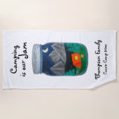 Kamperen is Onze Jam Tent en bergen in Jar Strandlaken (Voorkant)