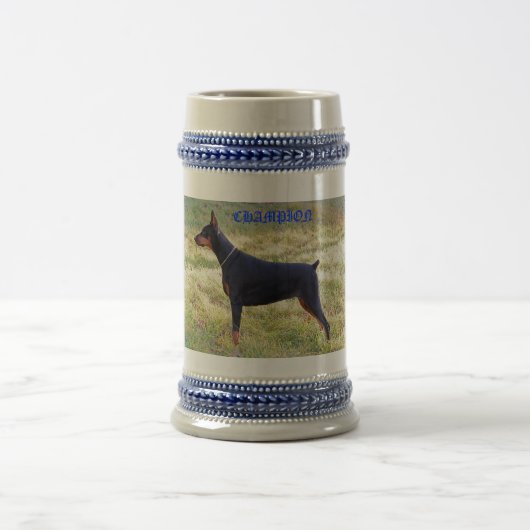 KAMPIOEN DOBERMAN STEIN BIERPUL (Center)