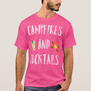 Kampvuren en cocktails buiten Grappig kamperen en T-shirt